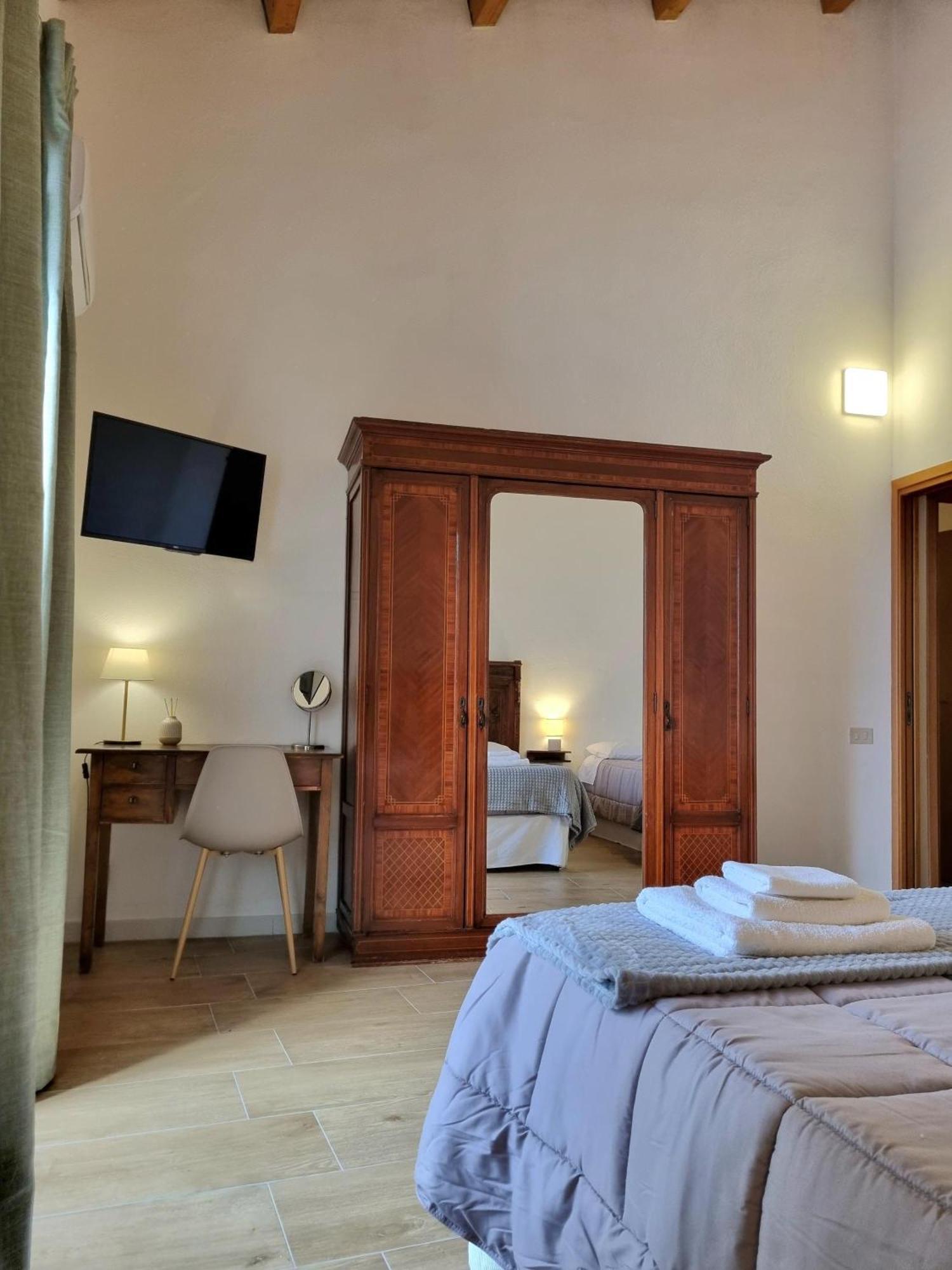 Downtown Maqueda Apartment Palermo Luaran gambar