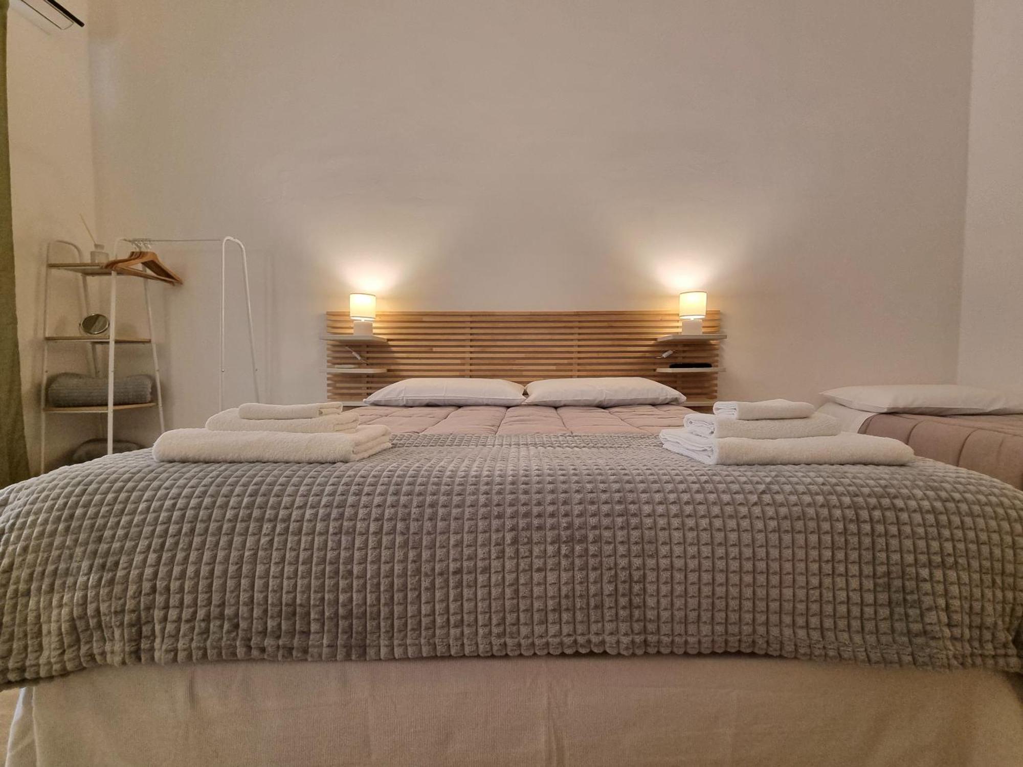 Downtown Maqueda Apartment Palermo Luaran gambar