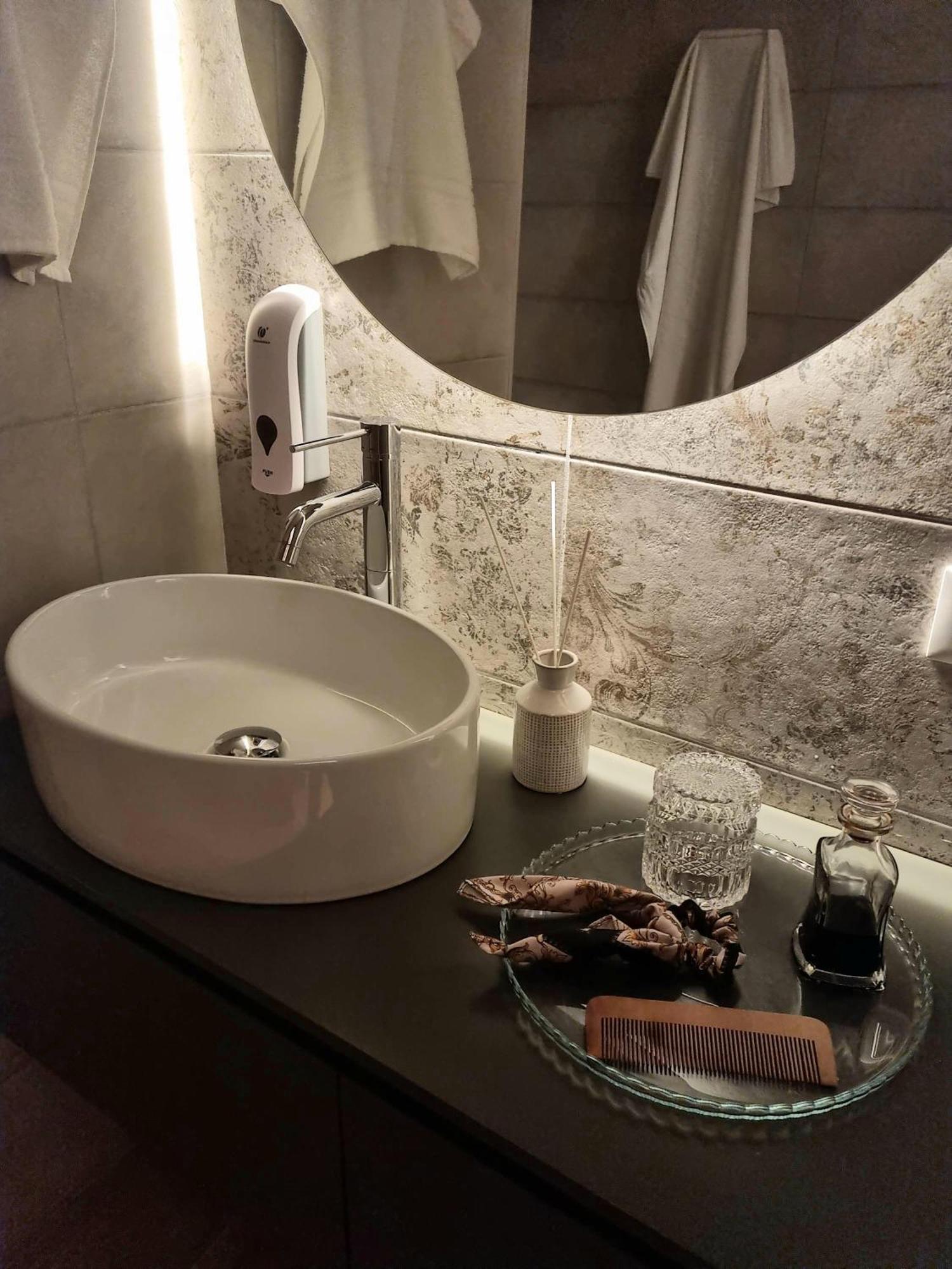 Downtown Maqueda Apartment Palermo Luaran gambar
